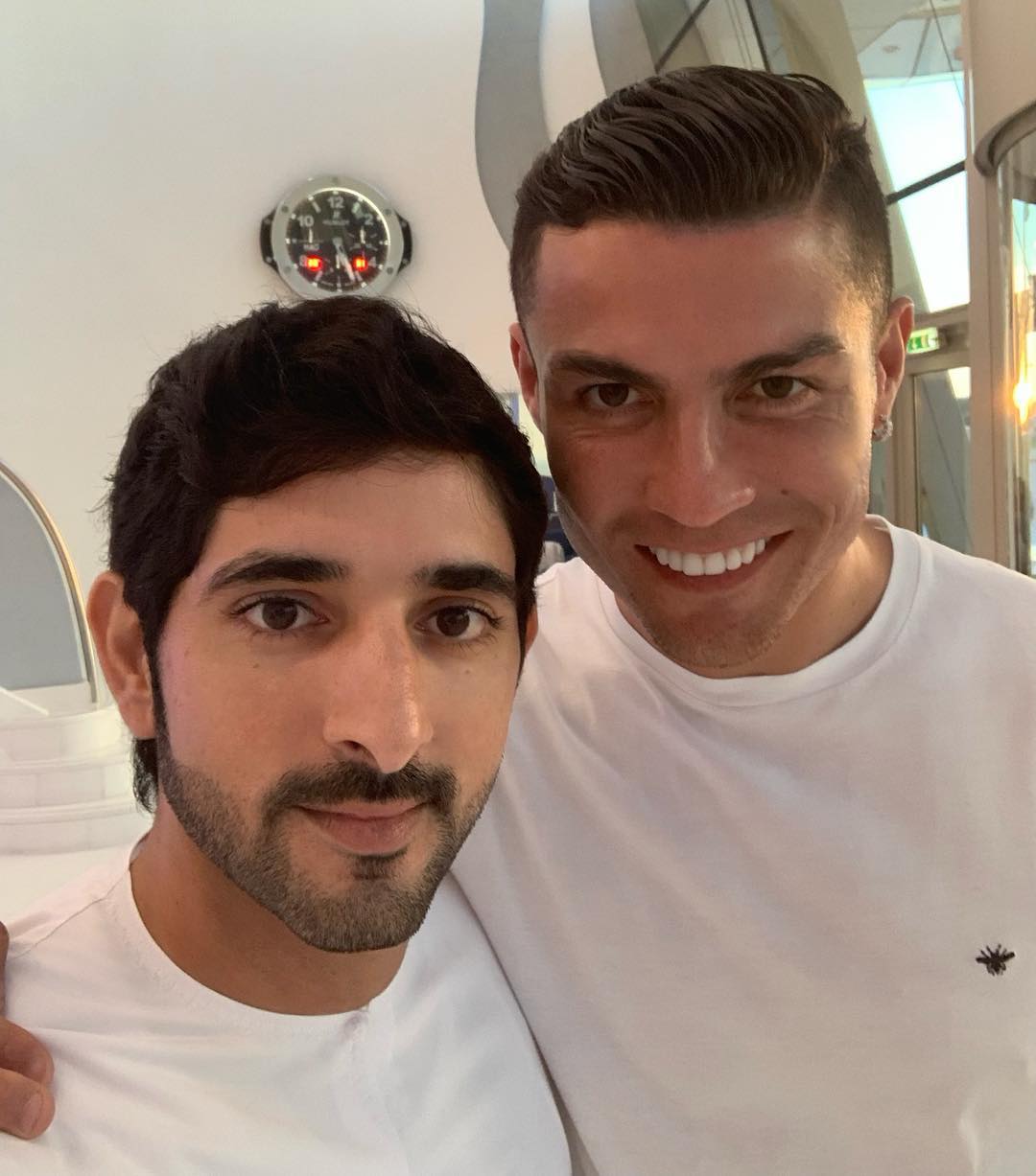 Sheikh Hamdan's selfie with Cristiano Ronaldo in Dubai takes Internet by  storm - The Filipino Times