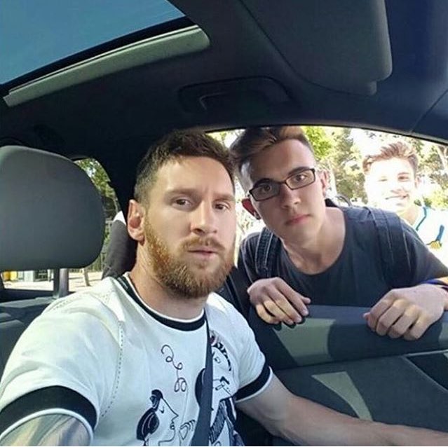 Leo Messi  Fan Club on X: "Leo Messi with a lucky fan  #Messi  #WeAreMessi https://t.co/37RFFmBMS3" / X