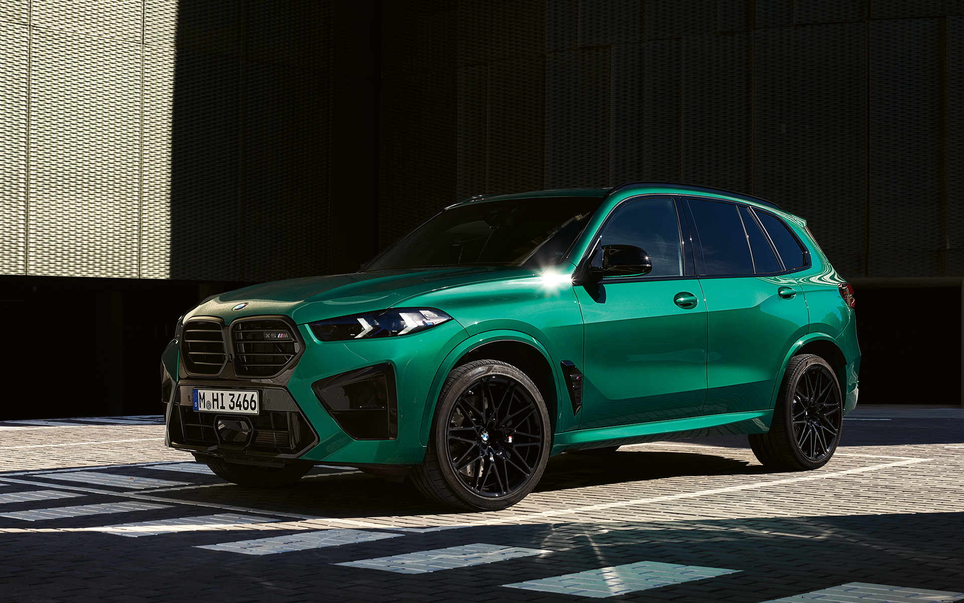 The BMW X5 M50i costs £85k