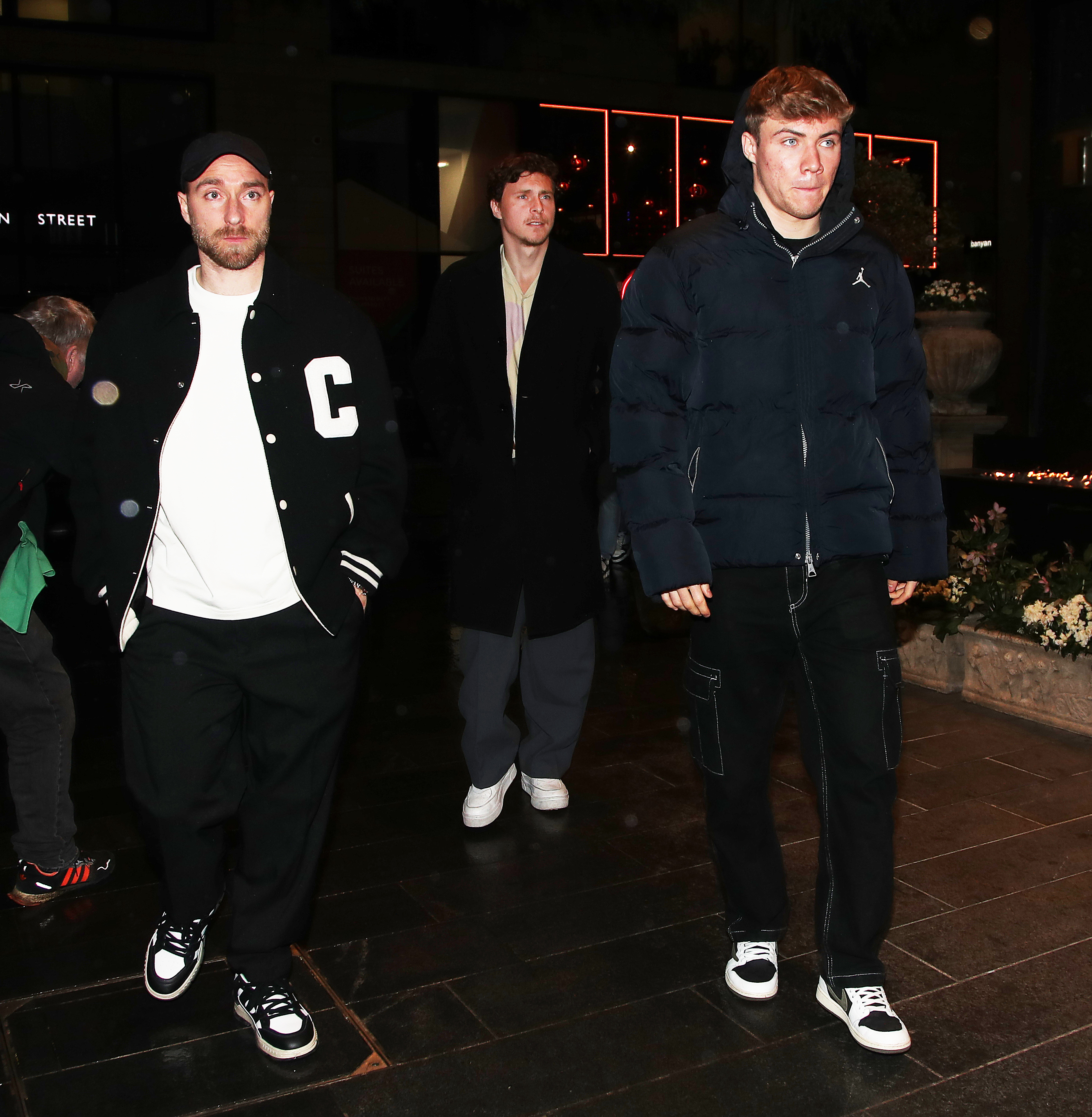 Rasmus Hojlund arrived with Christian Eriksen and Victor Lindelof