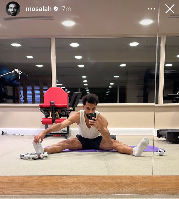 Mohamed Salah's insane flexibility shocks fans who say 'even his muscles have muscles' - Daily Star