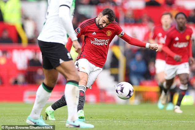 Bruno Fernandes scores from 50 YARDS to equalise for Man United against  Liverpool with their first shot of the game - after Reds had already had 15  attempts on goal Old Trafford |